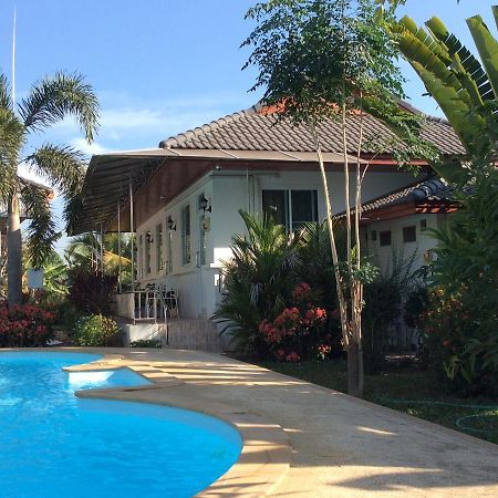 Nuch'S Apple Guest House Si Bun Ruang Екстер'єр фото